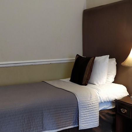 The Haymarket Lairg Hotel Эдинбург Экстерьер фото