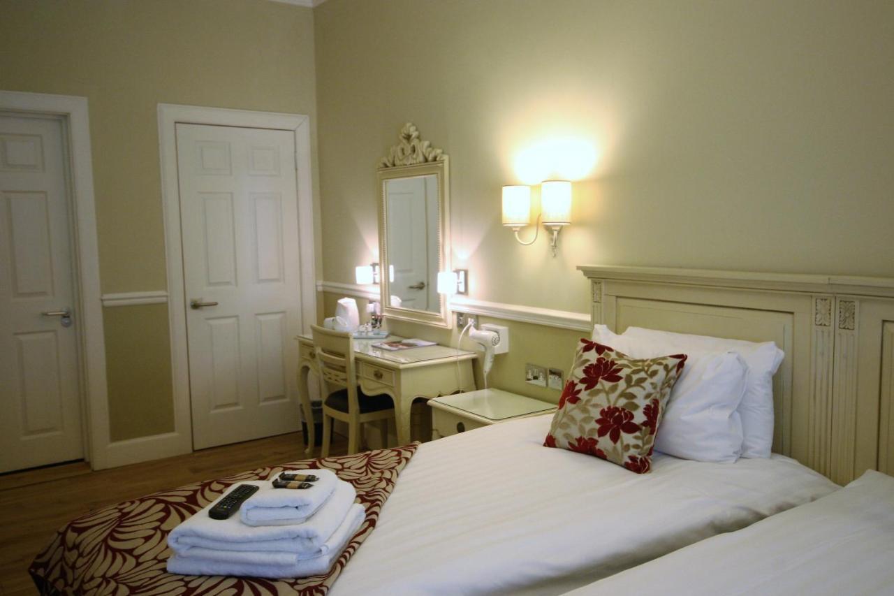 The Haymarket Lairg Hotel Эдинбург Экстерьер фото