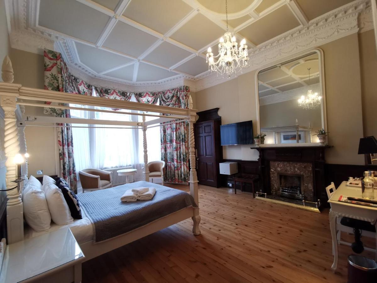 The Haymarket Lairg Hotel Эдинбург Экстерьер фото