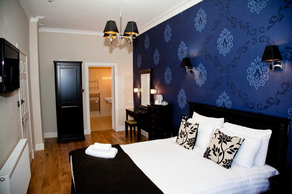 The Haymarket Lairg Hotel Эдинбург Экстерьер фото